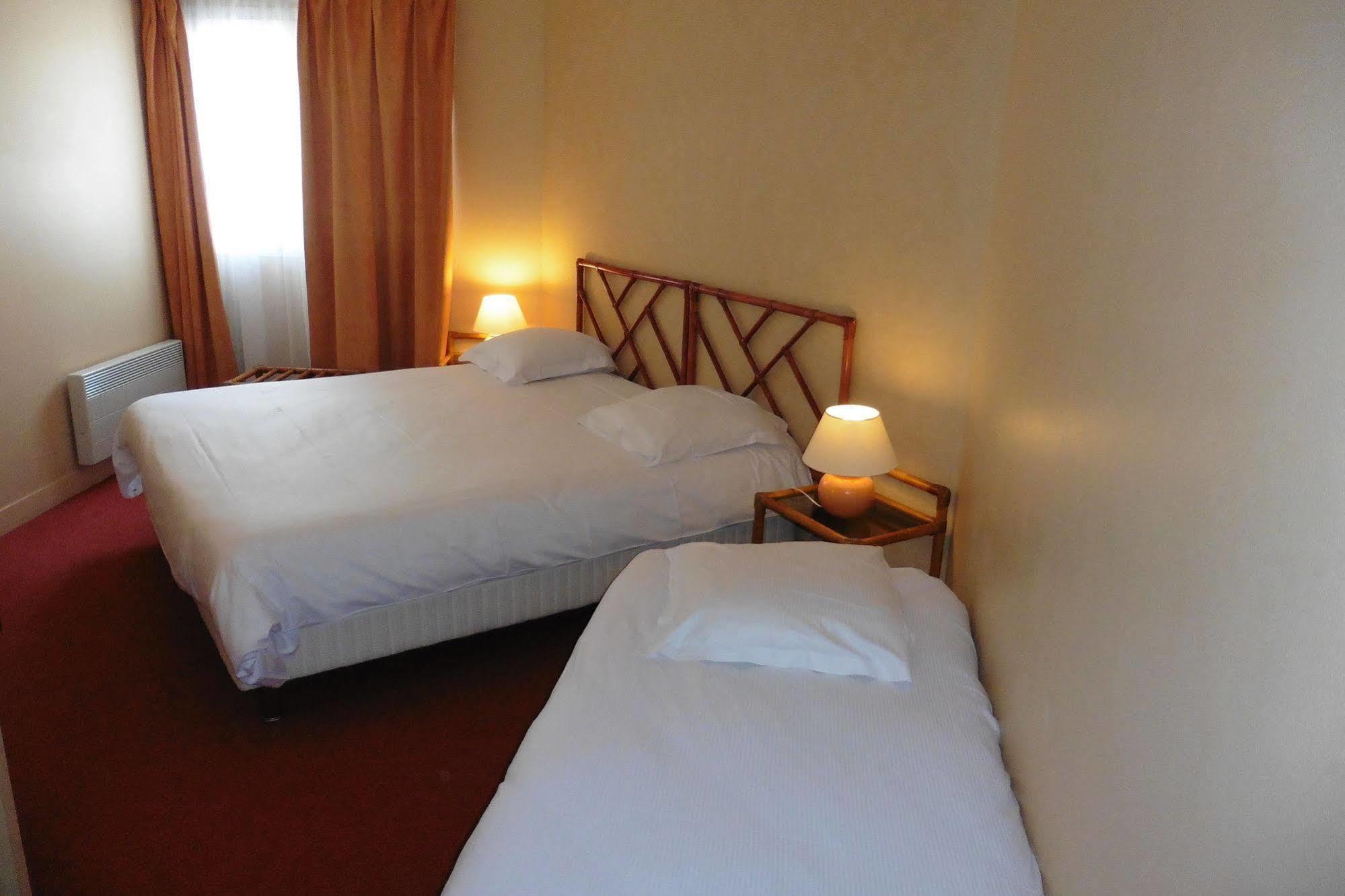 Hotel De L'Orme, Akena Эврё Экстерьер фото