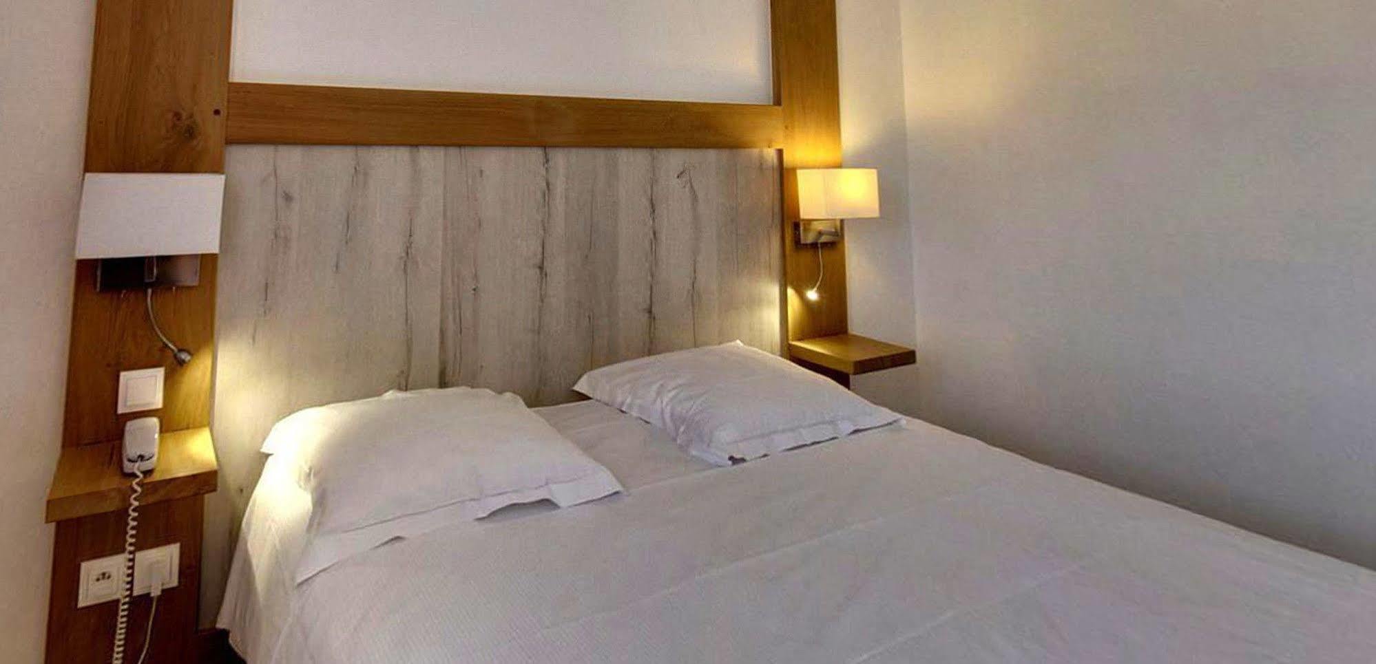 Hotel De L'Orme, Akena Эврё Экстерьер фото
