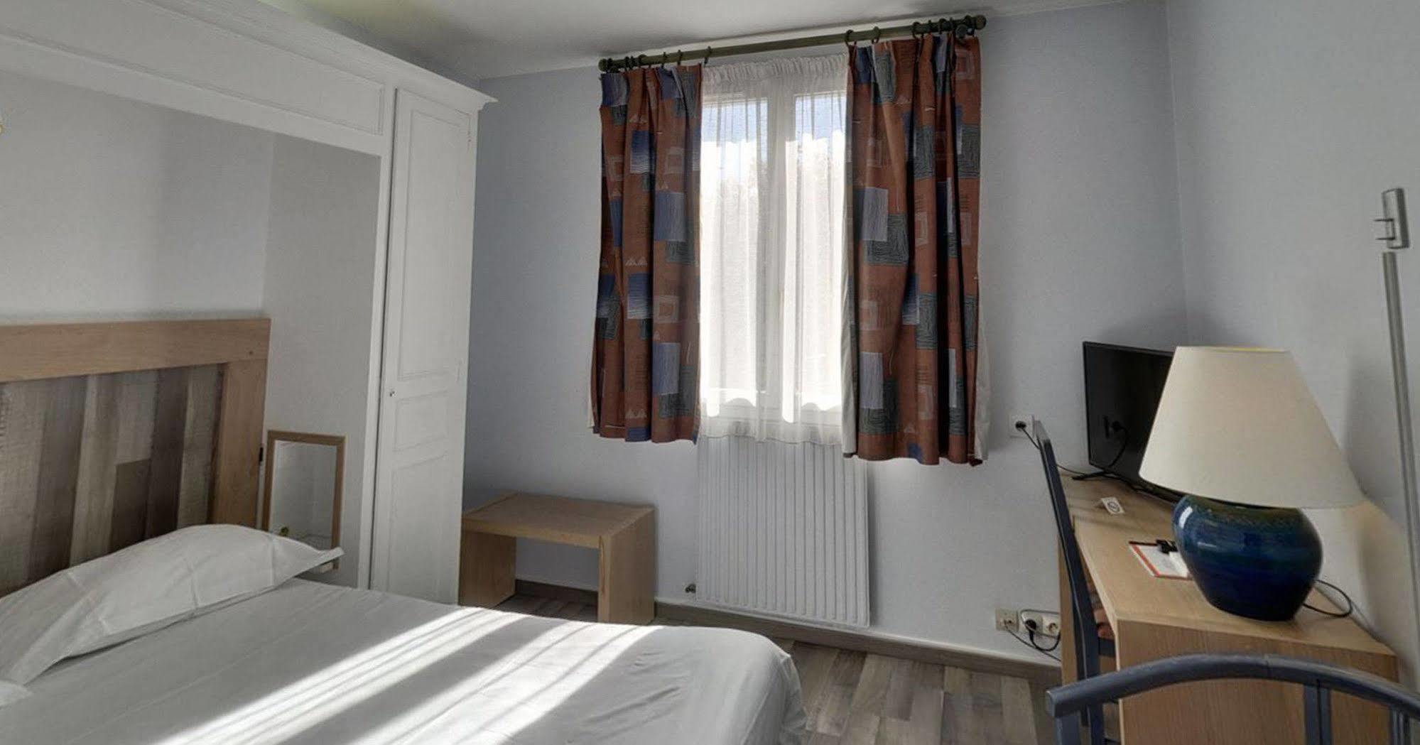 Hotel De L'Orme, Akena Эврё Экстерьер фото